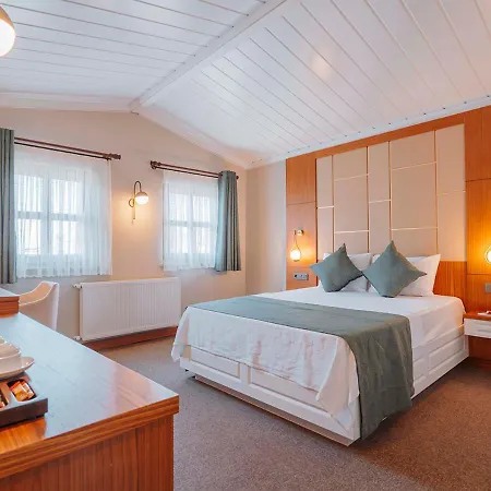 Hotel Ts Park 3*