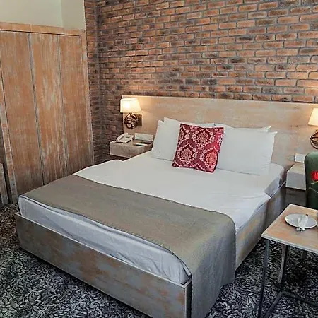 Hotel Ts Park 3*
