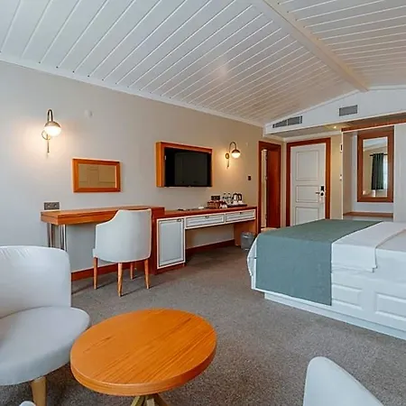 Hotel Ts Park 3*