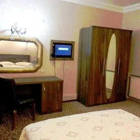 تي إس بارك 3*